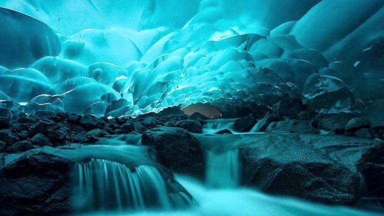 Cuevas de Hielo de Menmdenhall