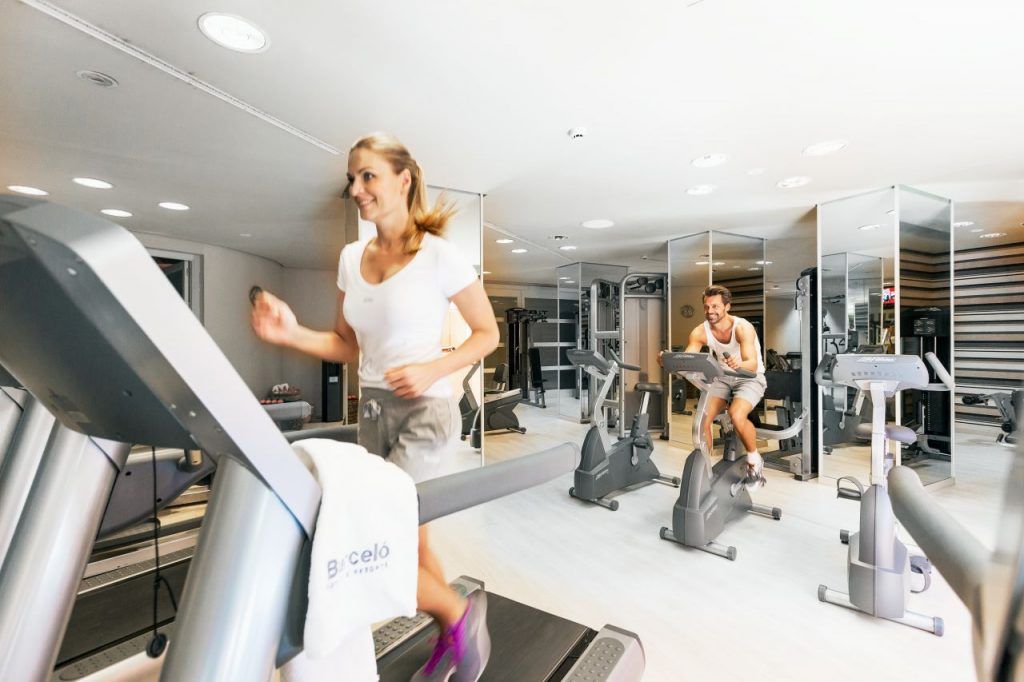hacer ejercicio durante tu viaje gym