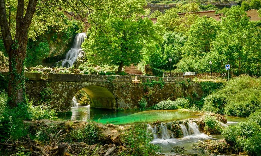 cascadas de Orbaneja del Castillo