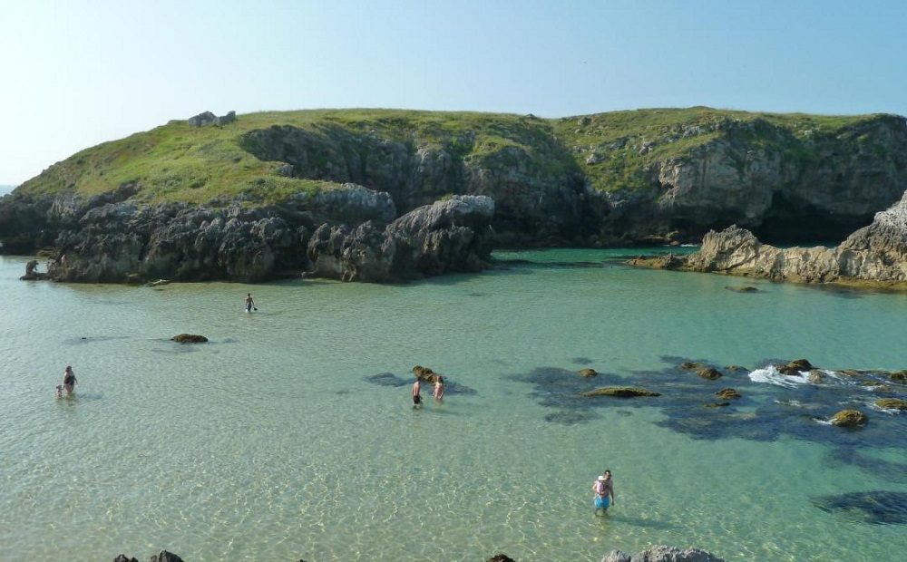 Llanes