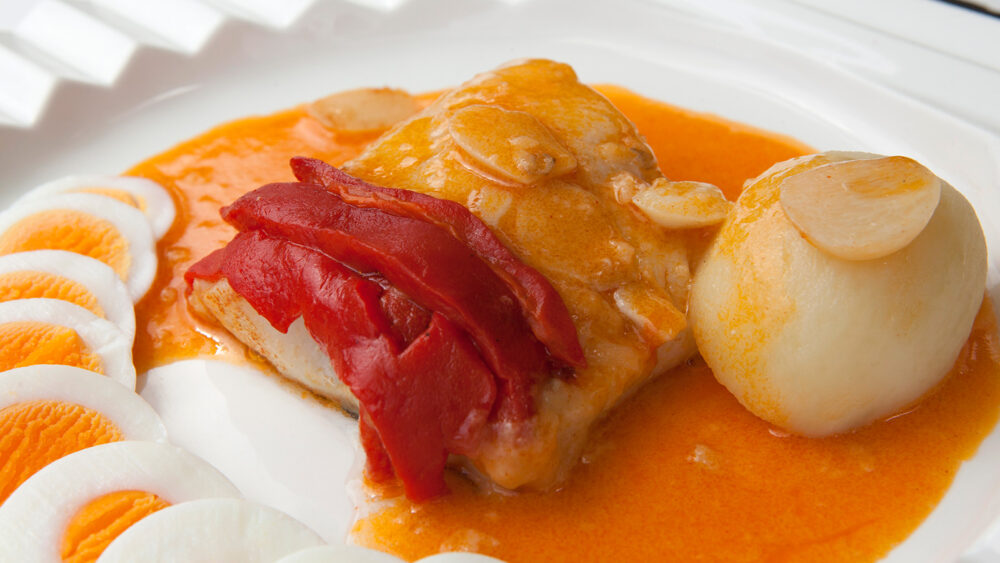Bacalao ajoarriero, típico de la gastronomía de Navarra