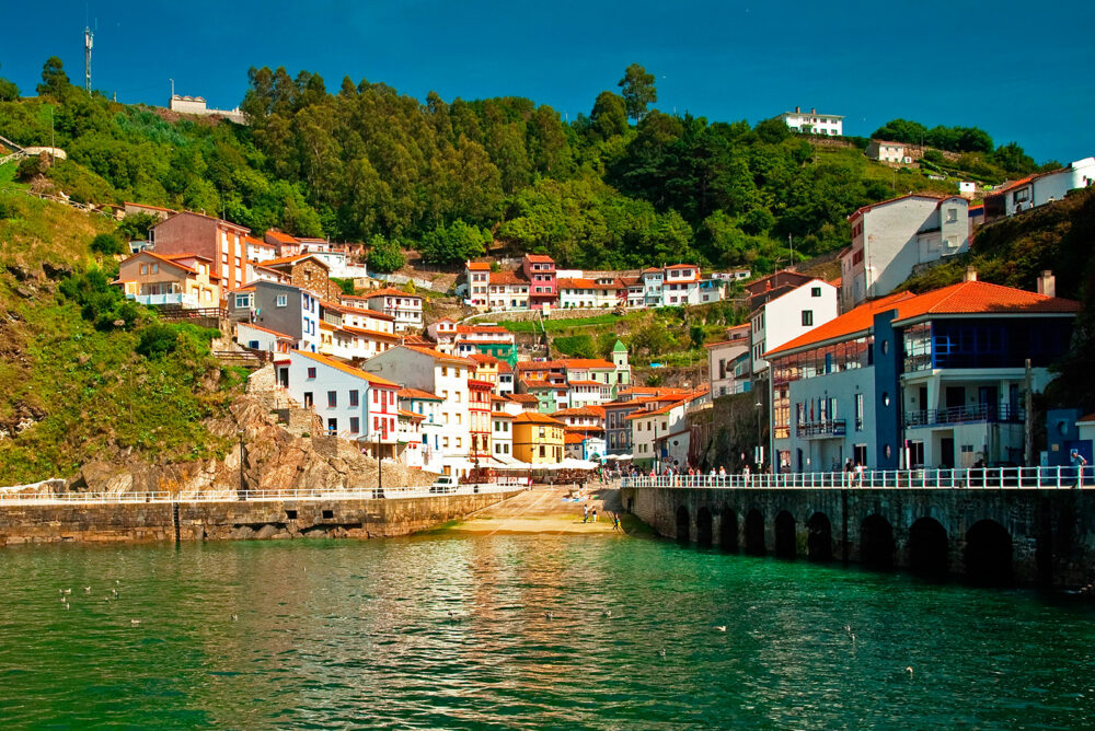 Qué ver y hacer en Cudillero, Asturias, uno de los pueblos más bonitos de Asturias