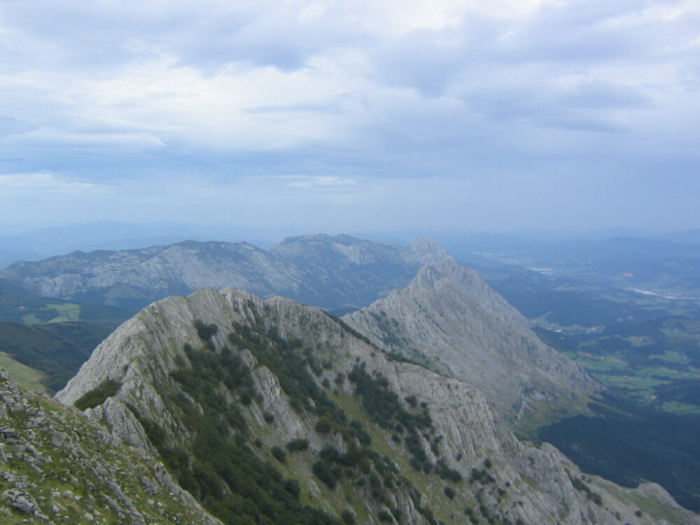 Rutas por los Montes Vascos
