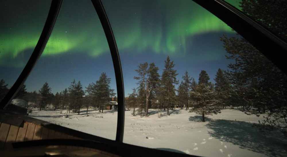 Hotel burbuja y auroras boreales