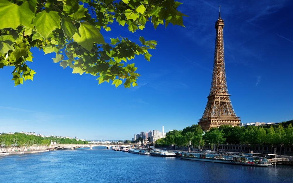 Autocine flotante en París