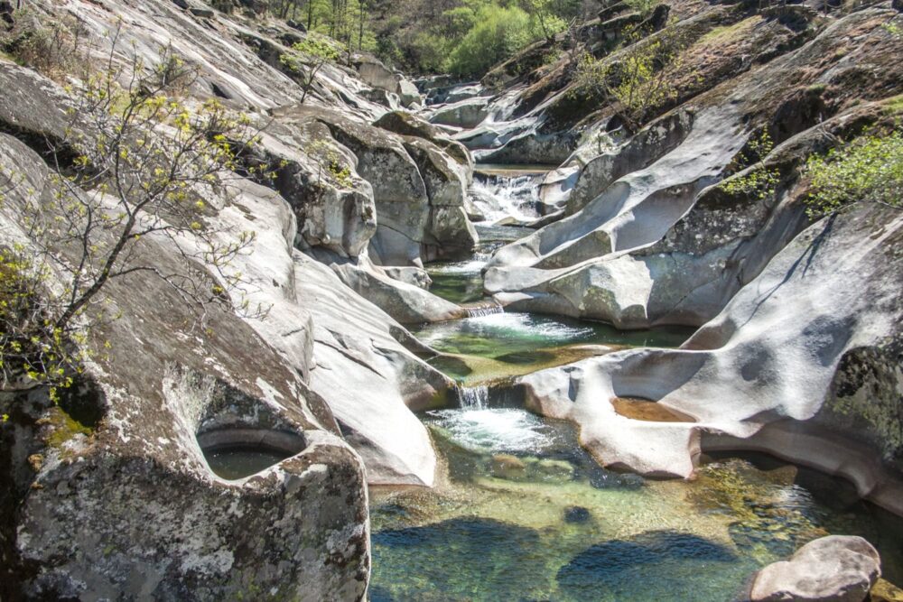 mejores zonas de río para bañarse de cada comunidad