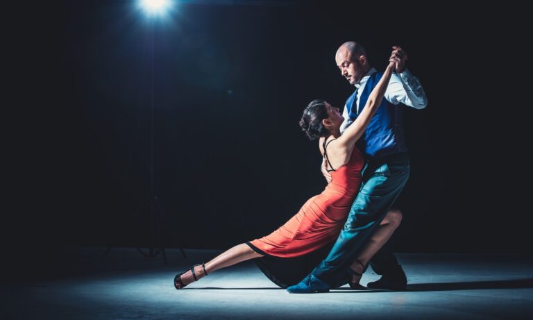 Descubre algunas de las mejores danzas del mundo