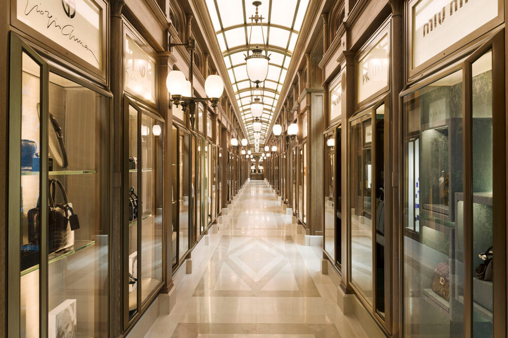 El Ritz es uno de los hoteles más lujosos de París