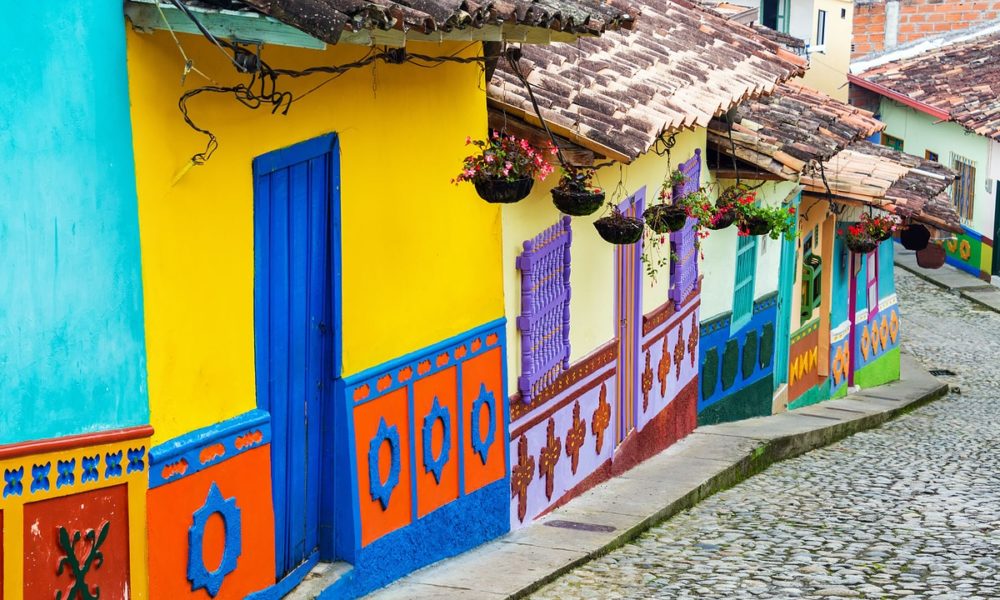 Visita algunos de los lugares de interés turístico de Bogotá