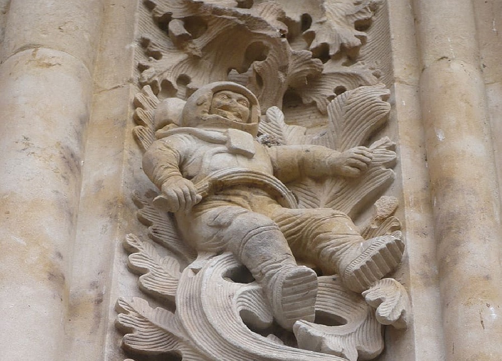 Puedes visitar la catedral y la universidad de Salamanca