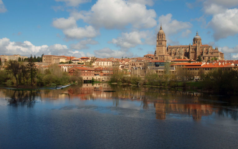 Los hoteles baratos en Salamanca ofrecen servicios de calidad