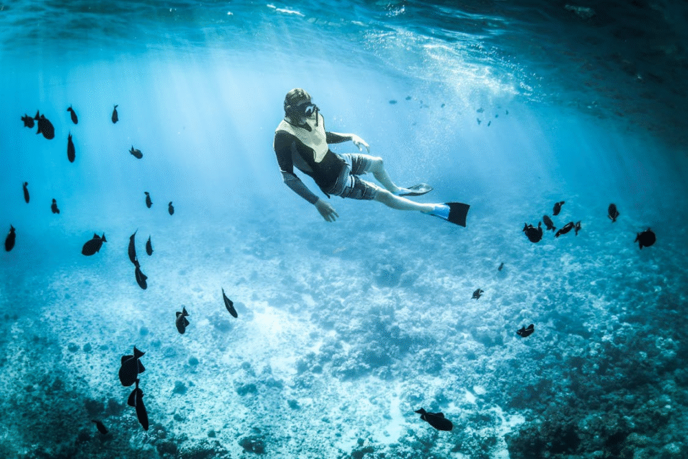 practicar buceo